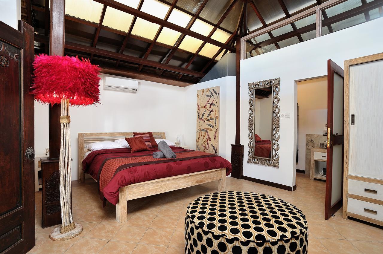 Villa Laksmana 塞米亚克 外观 照片